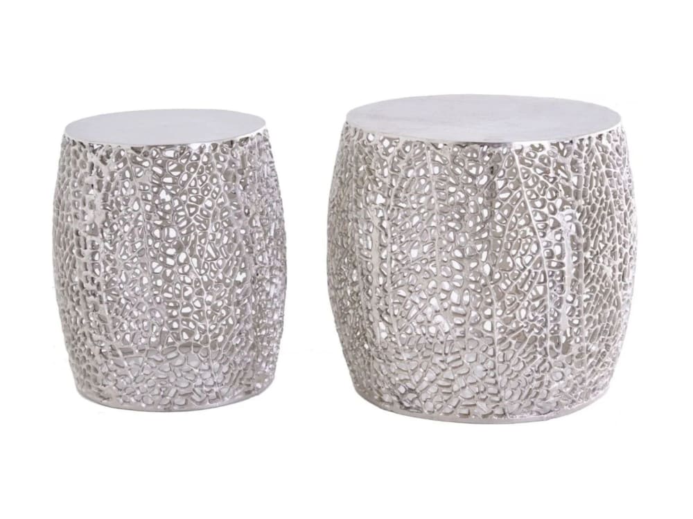 Tables basses ronde en aluminium ajouré argenté 45x42x45cm Tables basses ronde en aluminium ajouré argenté 45x42x45cm
