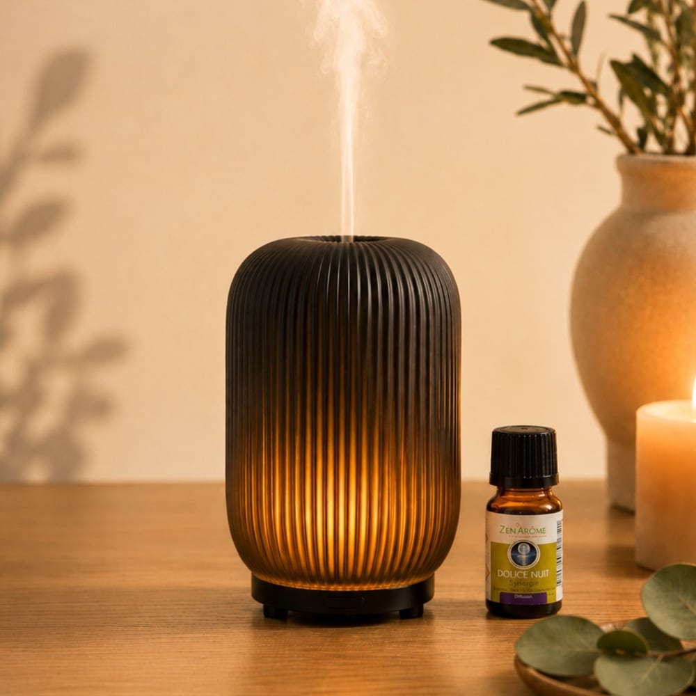 Aroma Diffuser aus schwarzem Rauchglas mit warmem led Licht -