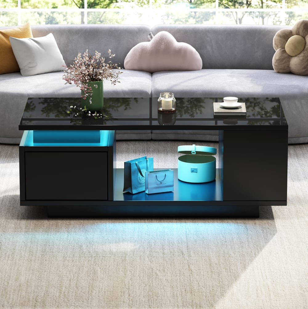 Couchtisch aus Spanplatte schwarz hochglänzend mit LED - Maisons