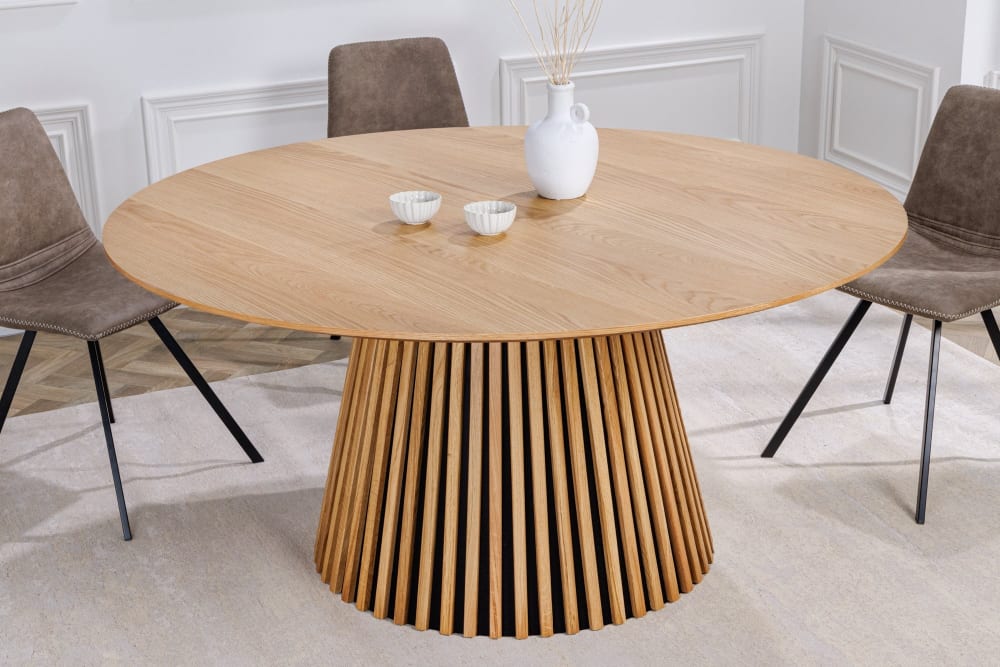 Table ronde plaquée en chêne clair d140cm