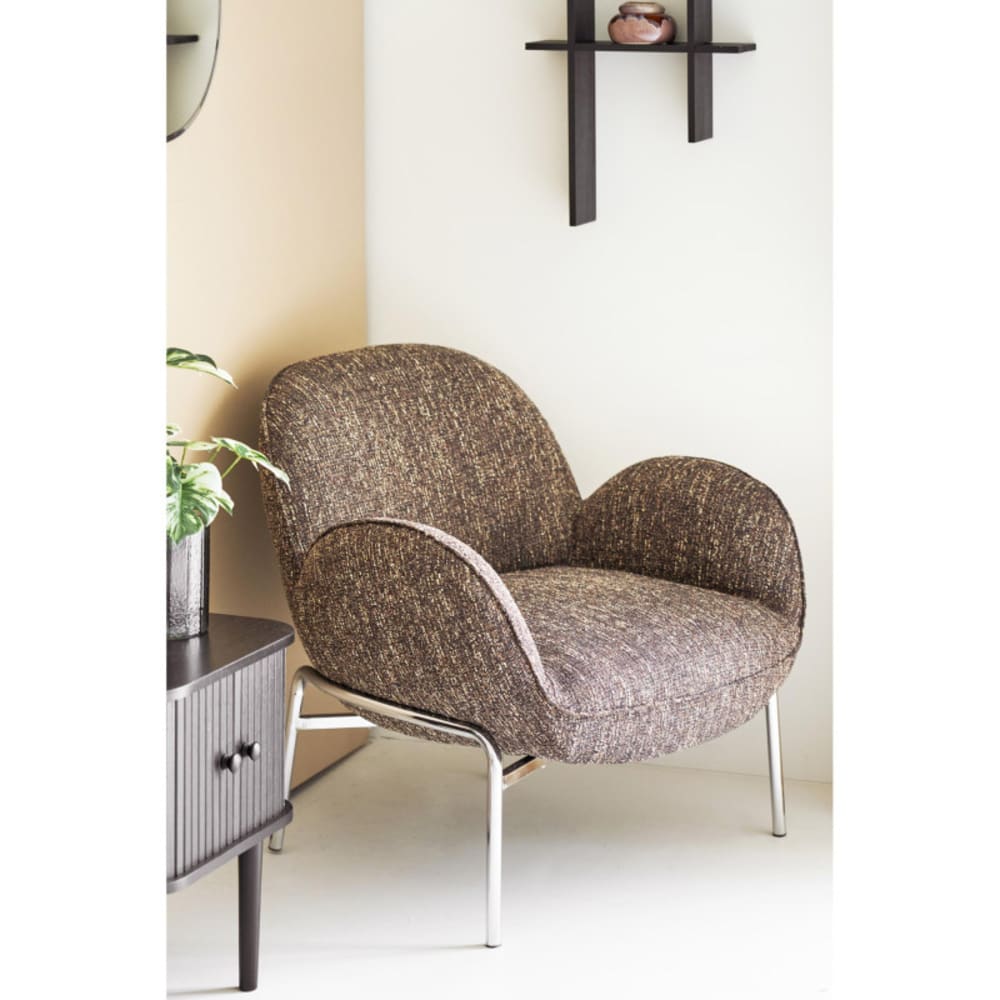 Fauteuil en tissu marron foncé