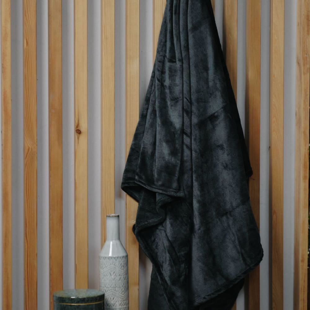 Plaid polaire uni  150x200 cm bleu