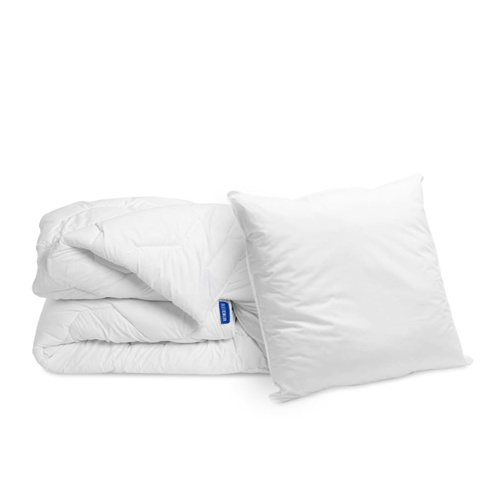 Pack couette très chaude 140x200cm + 1 oreiller moelleux Pack couette très chaude 140x200cm + 1 oreiller moelleux