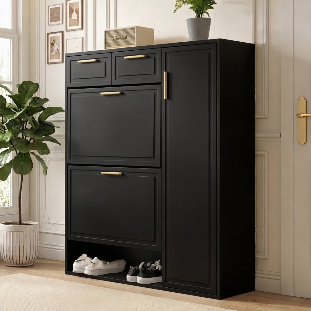 Schuhschrank mit verstellbaren Regalen goldenen Griffen schwarz -