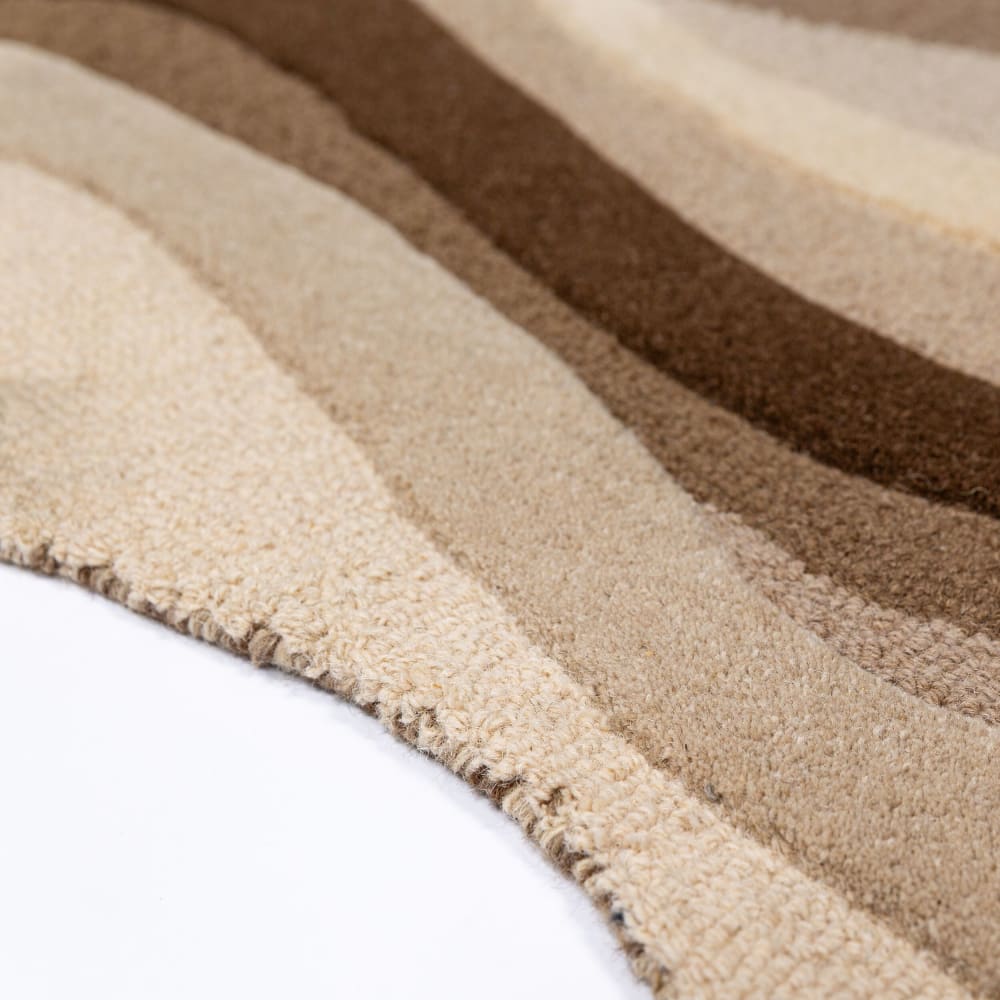 Tapis en laine multicolore tons beiges 140x200cm — vue 4