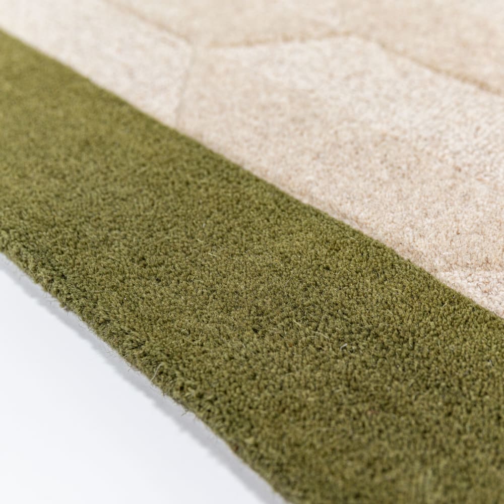 Tapis en laine beige à bordure verte 160x230cm — vue 4