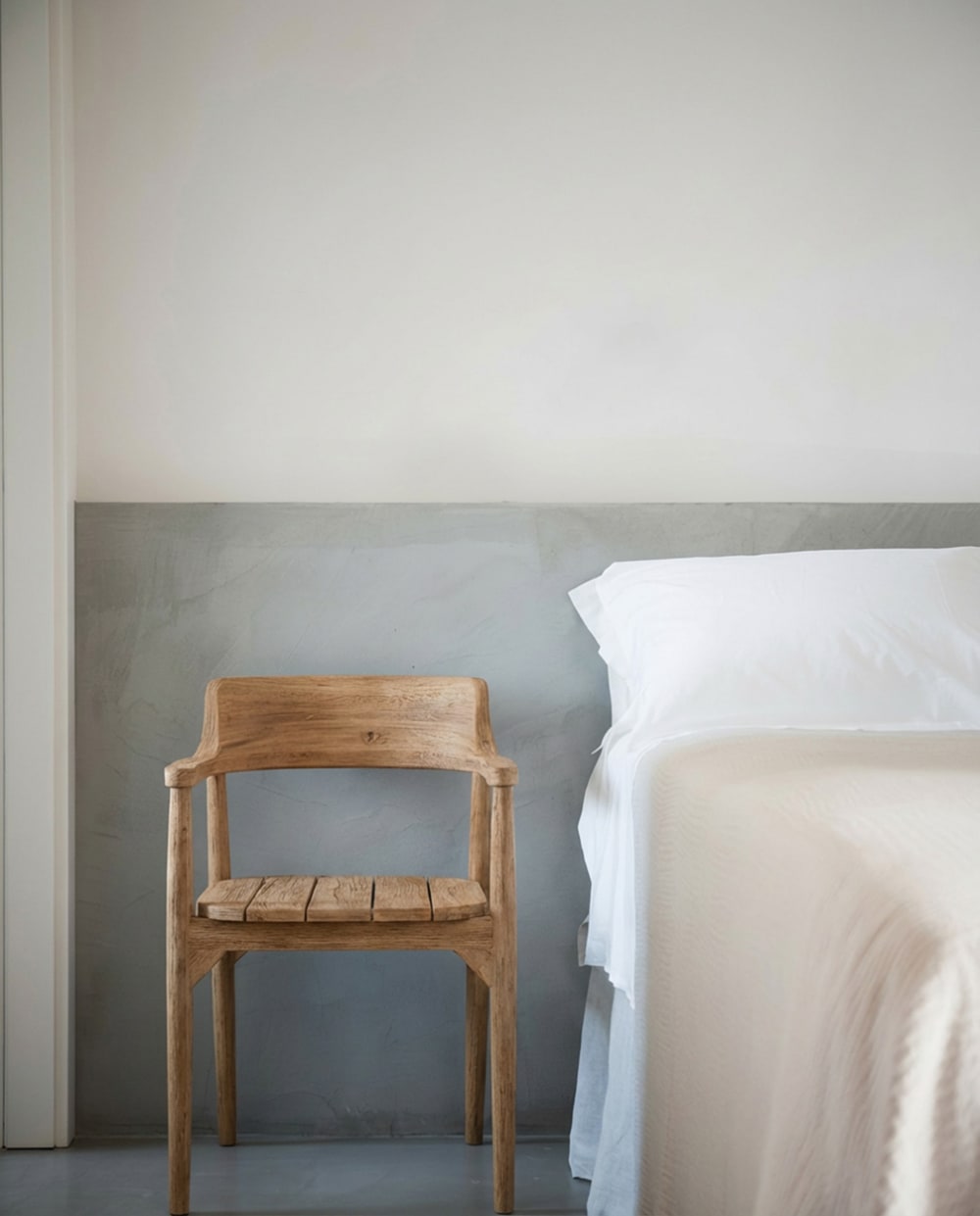 Bazar Bizar Esszimmerstuhl aus Teakholz, braun, 58x52x80cm Beige