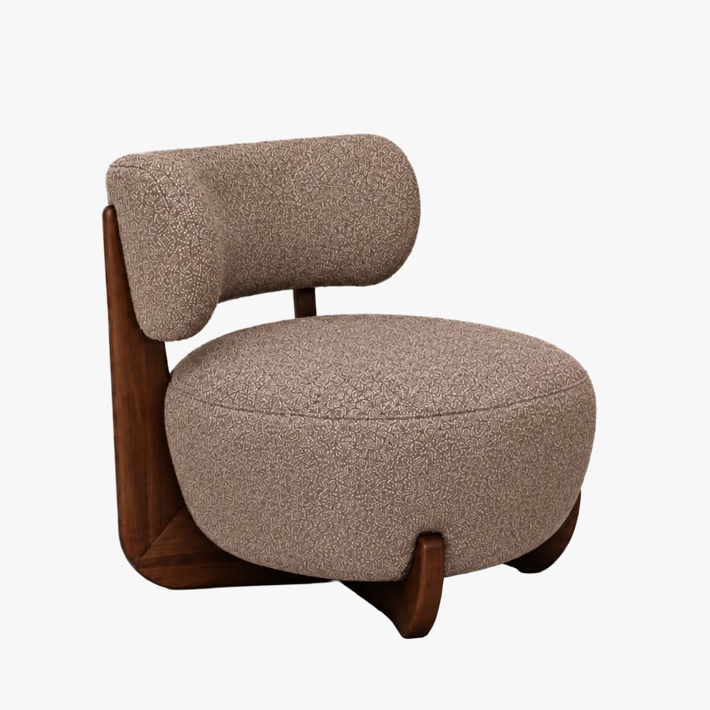 Fauteuil en tissu texturé taupe pieds en bois foncé