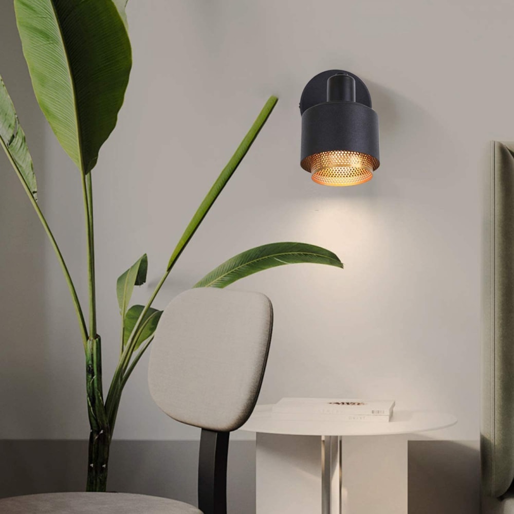Spot de plafond en fer noir 9x9x16.5cm — vue 4