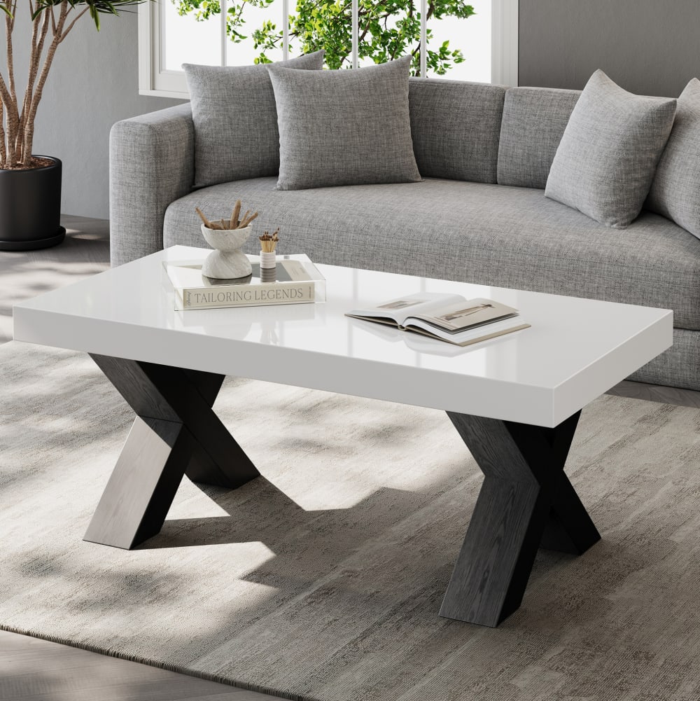 Couchtisch aus Holzwerkstoff weiß und schwarz mit X-förmigen