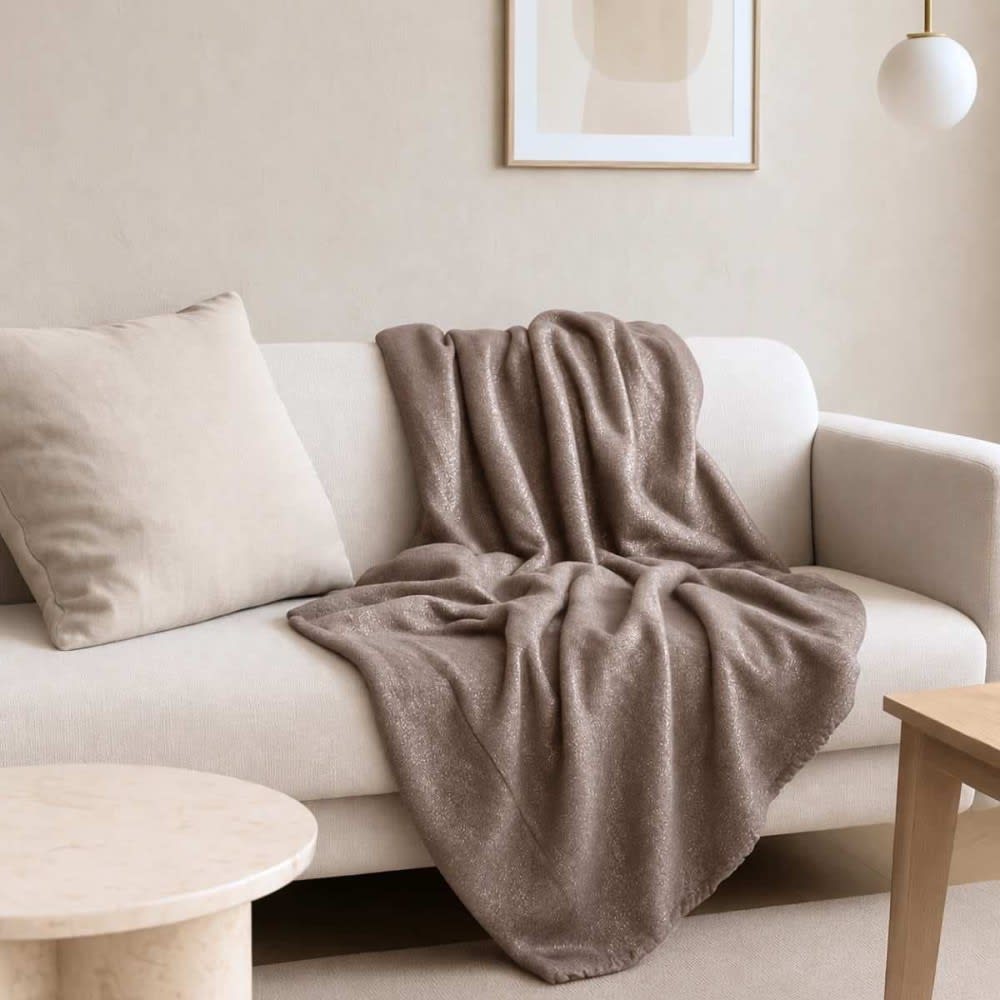 Plaid brillant taupe 130x160cm Plaid brillant taupe 130x160cm