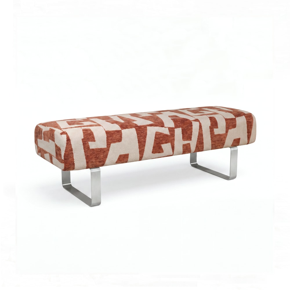 Banc en tissu texturé à motifs terracotta Banc en tissu texturé à motifs terracotta
