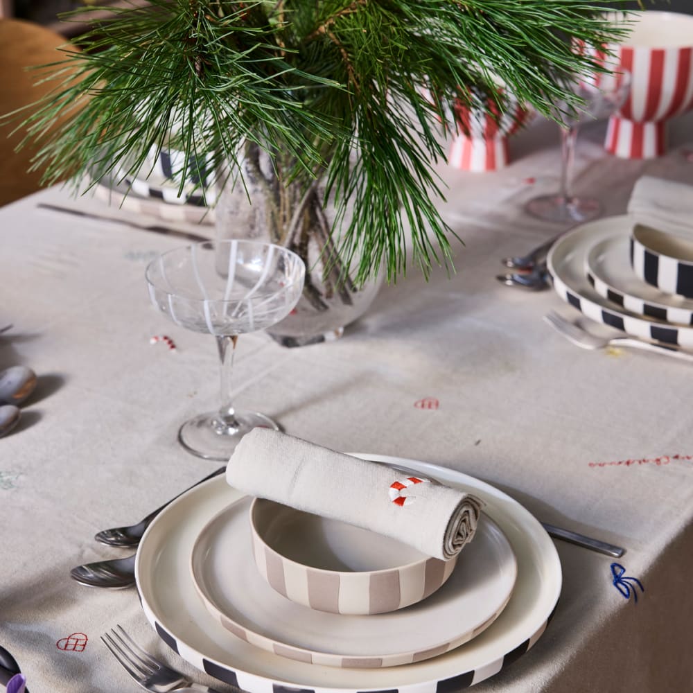 Serviette de table en coton coloris beige Serviette de table en coton coloris beige