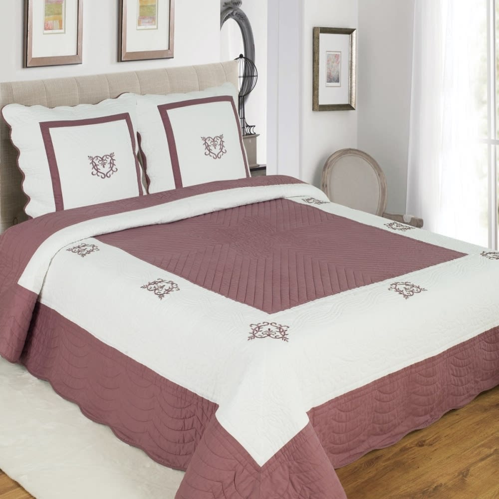 Couvre lit peaceland brodé et taies, en coton aubergine 230x250 cm Couvre lit peaceland brodé et taies, en coton aubergine 230x250 cm
