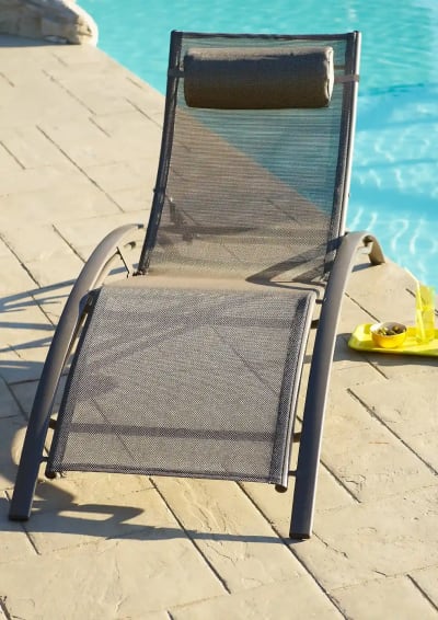 Lot de 2 bains de soleil en aluminium et toile plastifiée