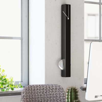 Horloge à balancier en aluminium noir