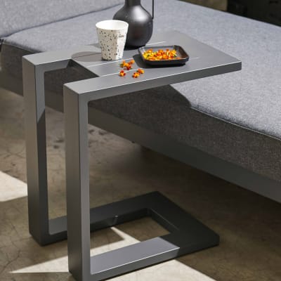 Tablette pour bain de soleil en aluminium gris