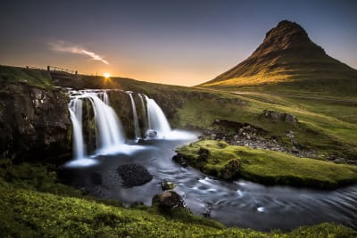 Tableau cascade o - kirkjufell islande Tableau plexiglas 120x80 cm