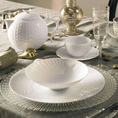 Assiette de présentation en porcelaine de limoges blanc d31.5 cm
