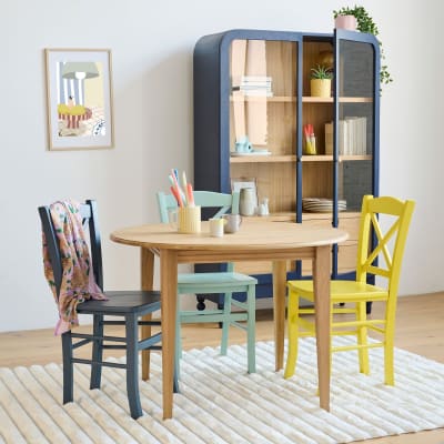 Table ronde extensible bois d105 avec 1 allonge et pieds fuseau chêne