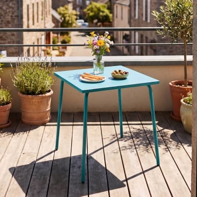 Table de jardin carrée en métal 4 places 70 cm bleu