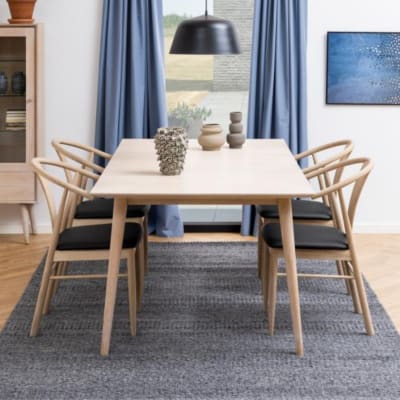 Table extensible en chêne blanchi 8 à 14 couverts l200/300