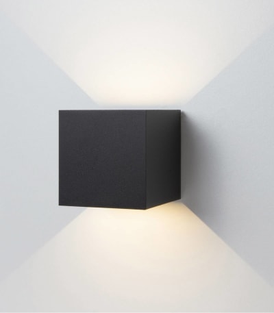 Applique extérieure en métal noir, h. 10 cm