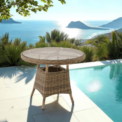 Table de jardin en résine tressée et plateau en verre marron naturel