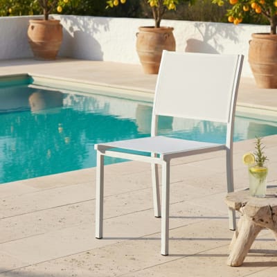 Chaise de jardin aluminium et textilène blanc