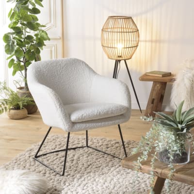Fauteuil urban tissu bouclette blanc pieds évasés métal noir