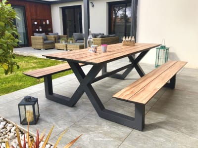 Table de jardin en aluminium et plateau hpl