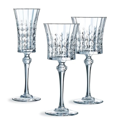 Ensemble 18 verres à pied