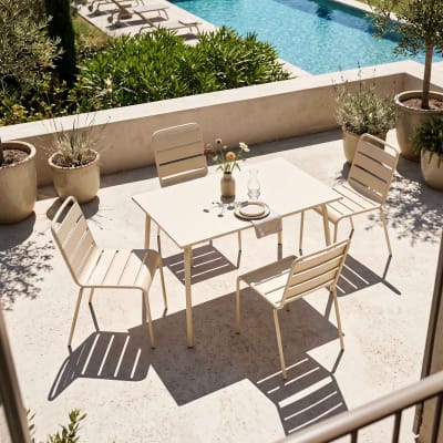 Ensemble table de jardin en métal et 4 chaises ivoire
