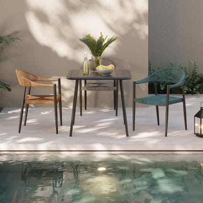Chaise de jardin en polyéthylène marron et aluminium noir
