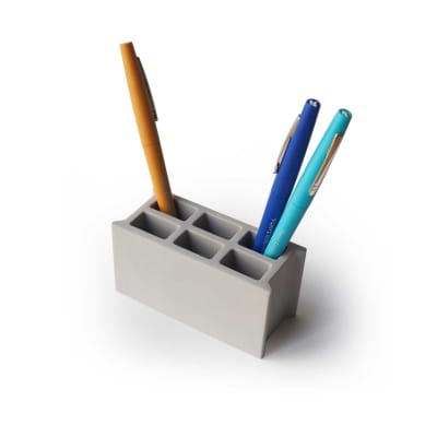 Pot à crayons en béton