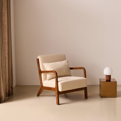 Fauteuil tissu beige , bois d'hévéa teinté noyer