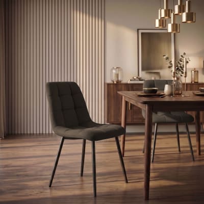 Chaise de salle à manger avec pieds en métal en stoff marron