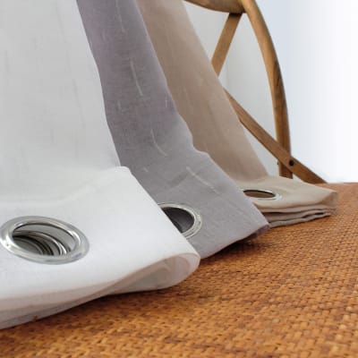 Voilage aux fils tissés argentés polyester blanc 140x240 cm