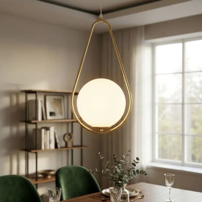 Lustre en métal doré avec sphère en verre blanc 24x20x47 cm