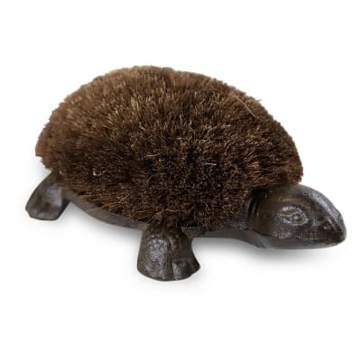 Gratte-pied fonte en fonte-bois marron