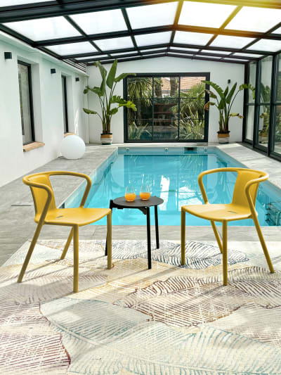 Lot de 2 fauteuils de jardin empilables en polypropylène