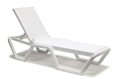 Bain de soleil en plastique blanc