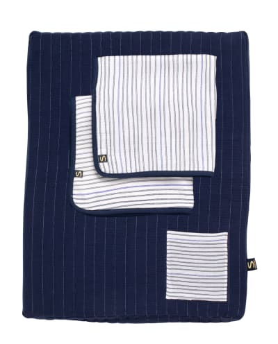 Matelas à langer en double gaze de coton et sa serviette