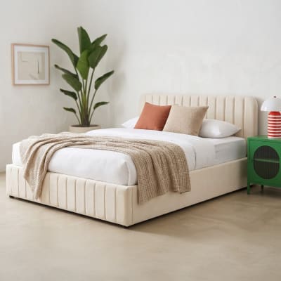 Lit coffre 160x200 cm avec tête de lit en velours beige