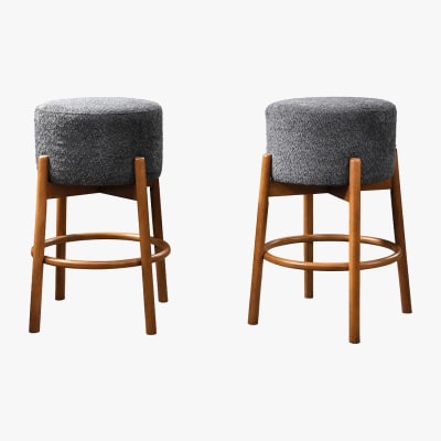 Lot de 2 tabourets effet peau de mouton gris foncé et bois clair