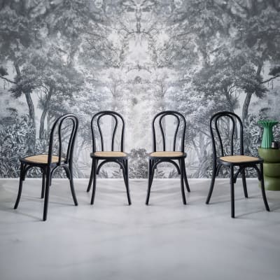 Lot de 4 chaises vintage en bois avec assise en rotin, noir