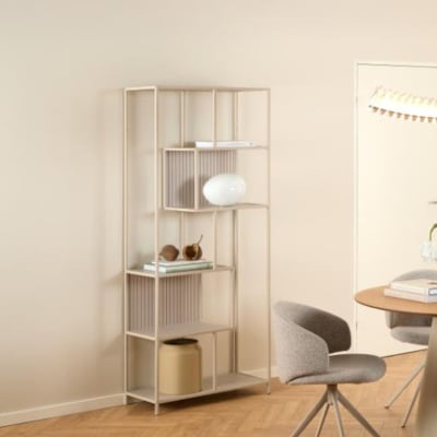 Bibliothèque scandinave en métal grège 5 tablettes