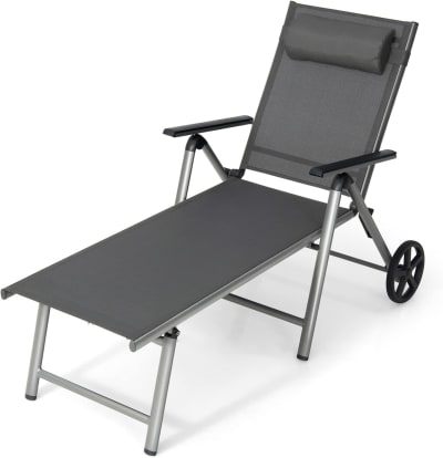 Chaise longue grise pliable de jardin