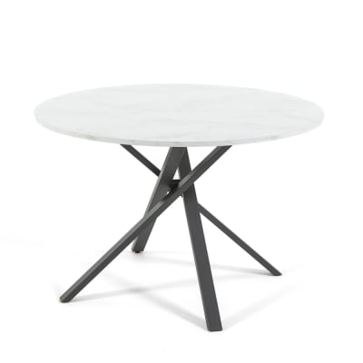 Table ronde ⌀110 cm avec pieds en métal et plateau effet marbre