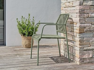 Fauteuil de jardin empilable en corde et acier